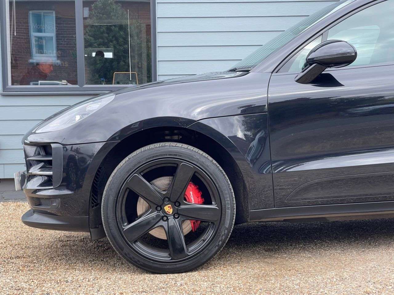 2019 PORSCHE MACAN 2019 PORSCHE MACAN
