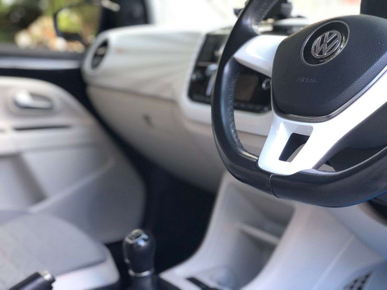 2018 VOLKSWAGEN UP! 2018 VOLKSWAGEN UP!