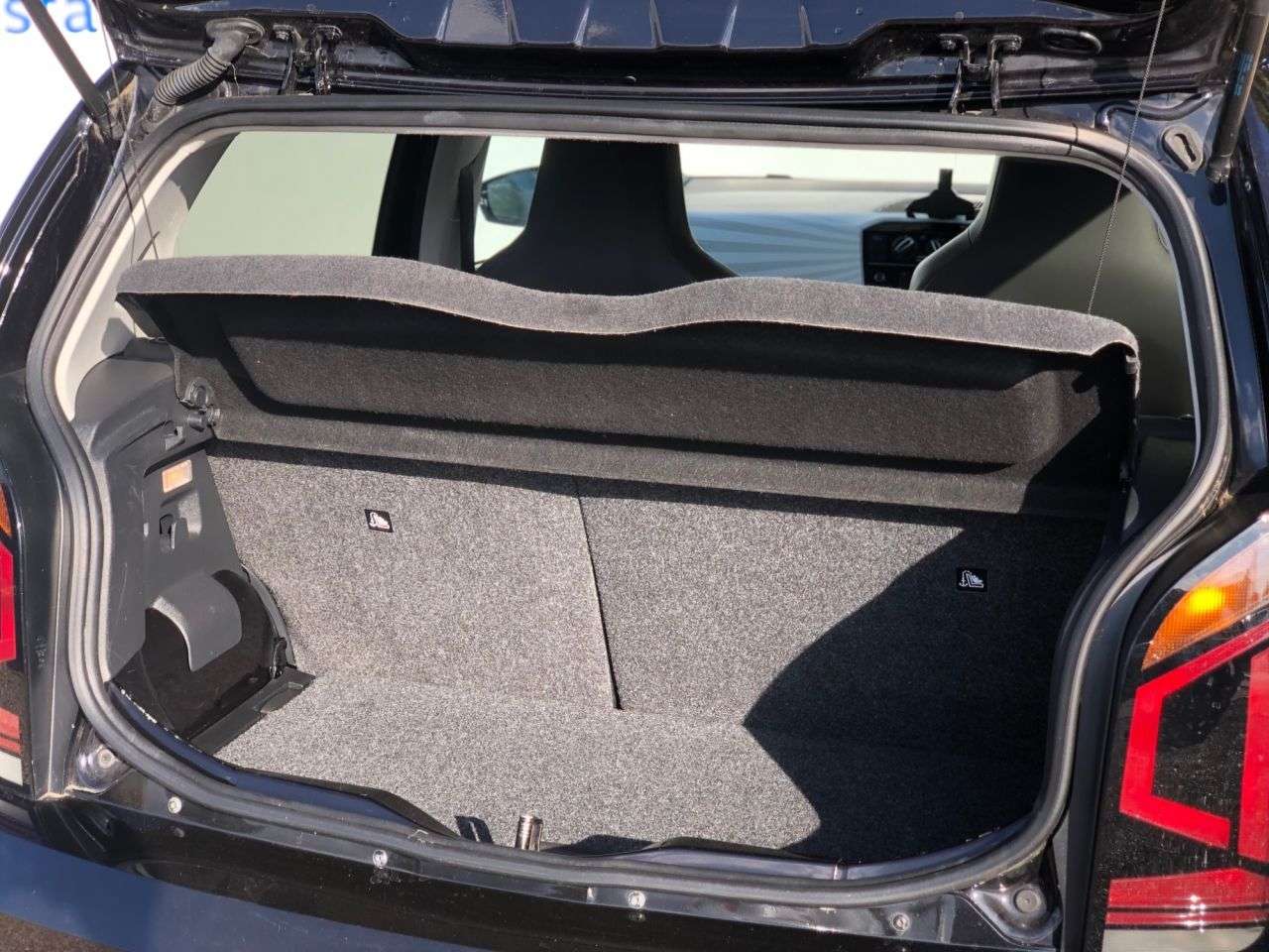 2018 VOLKSWAGEN UP! 2018 VOLKSWAGEN UP!