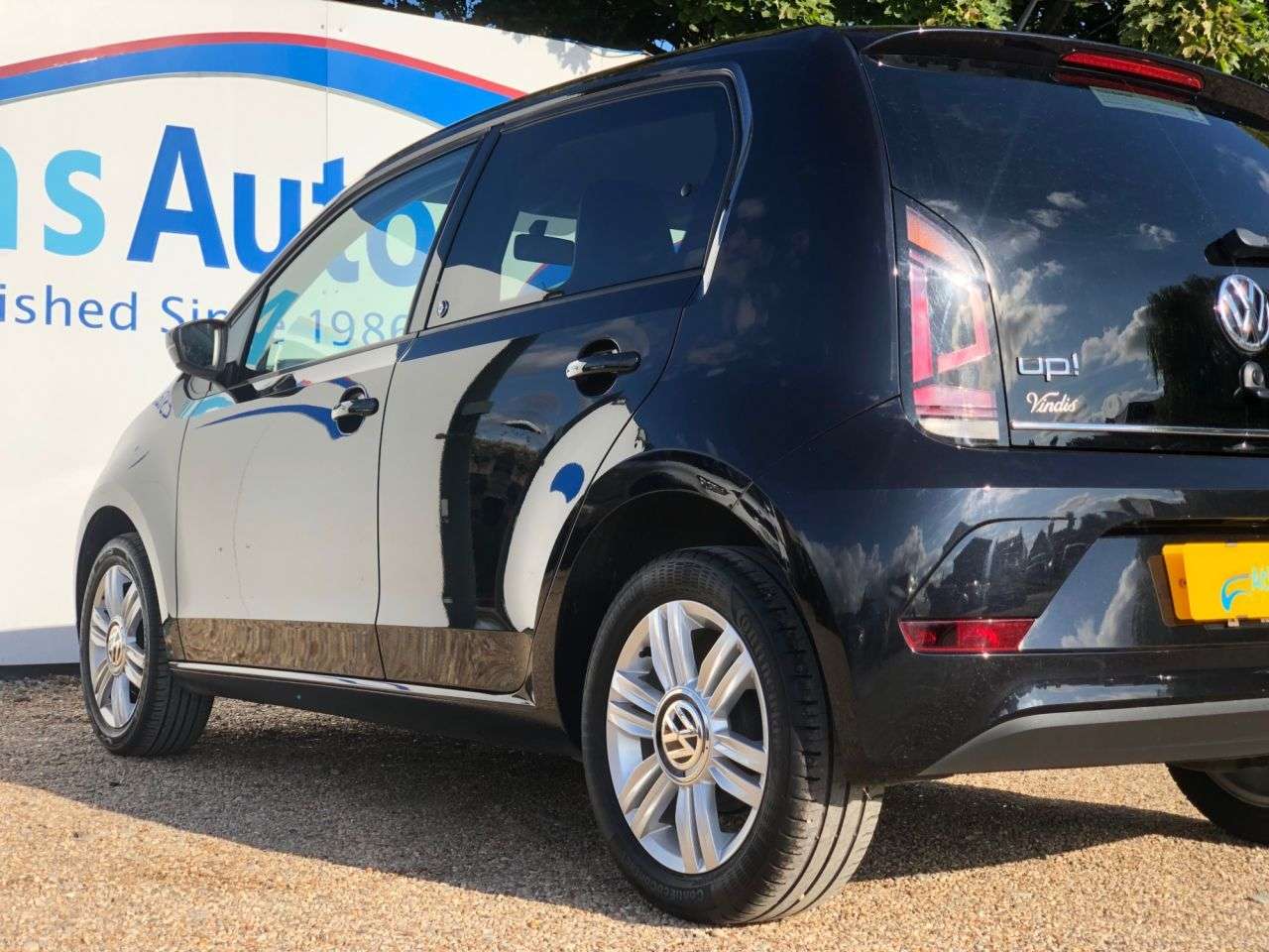2018 VOLKSWAGEN UP! 2018 VOLKSWAGEN UP!