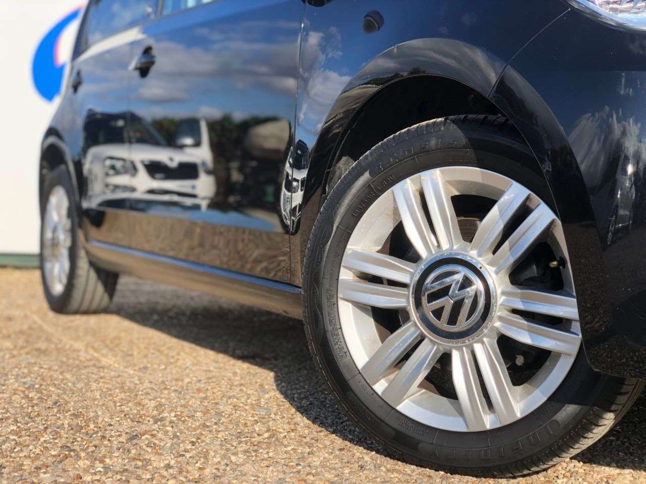 2018 VOLKSWAGEN UP! 2018 VOLKSWAGEN UP!