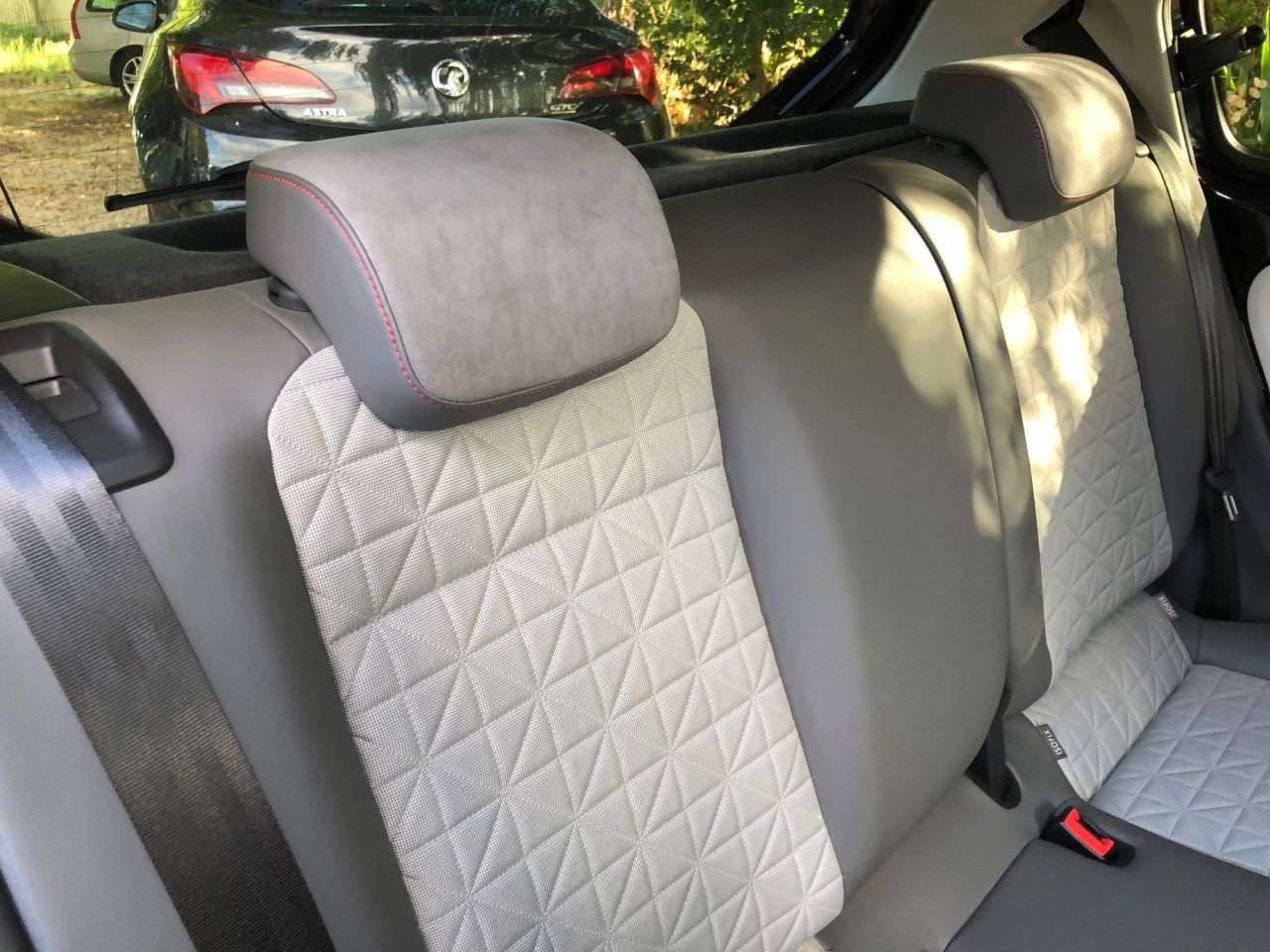 2018 VOLKSWAGEN UP! 2018 VOLKSWAGEN UP!