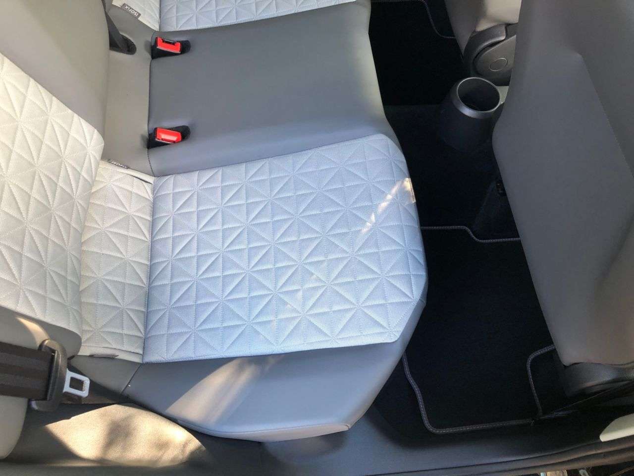 2018 VOLKSWAGEN UP! 2018 VOLKSWAGEN UP!