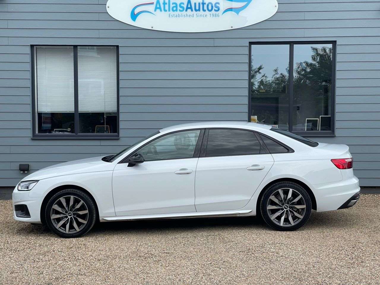 2022 AUDI A4 2022 AUDI A4