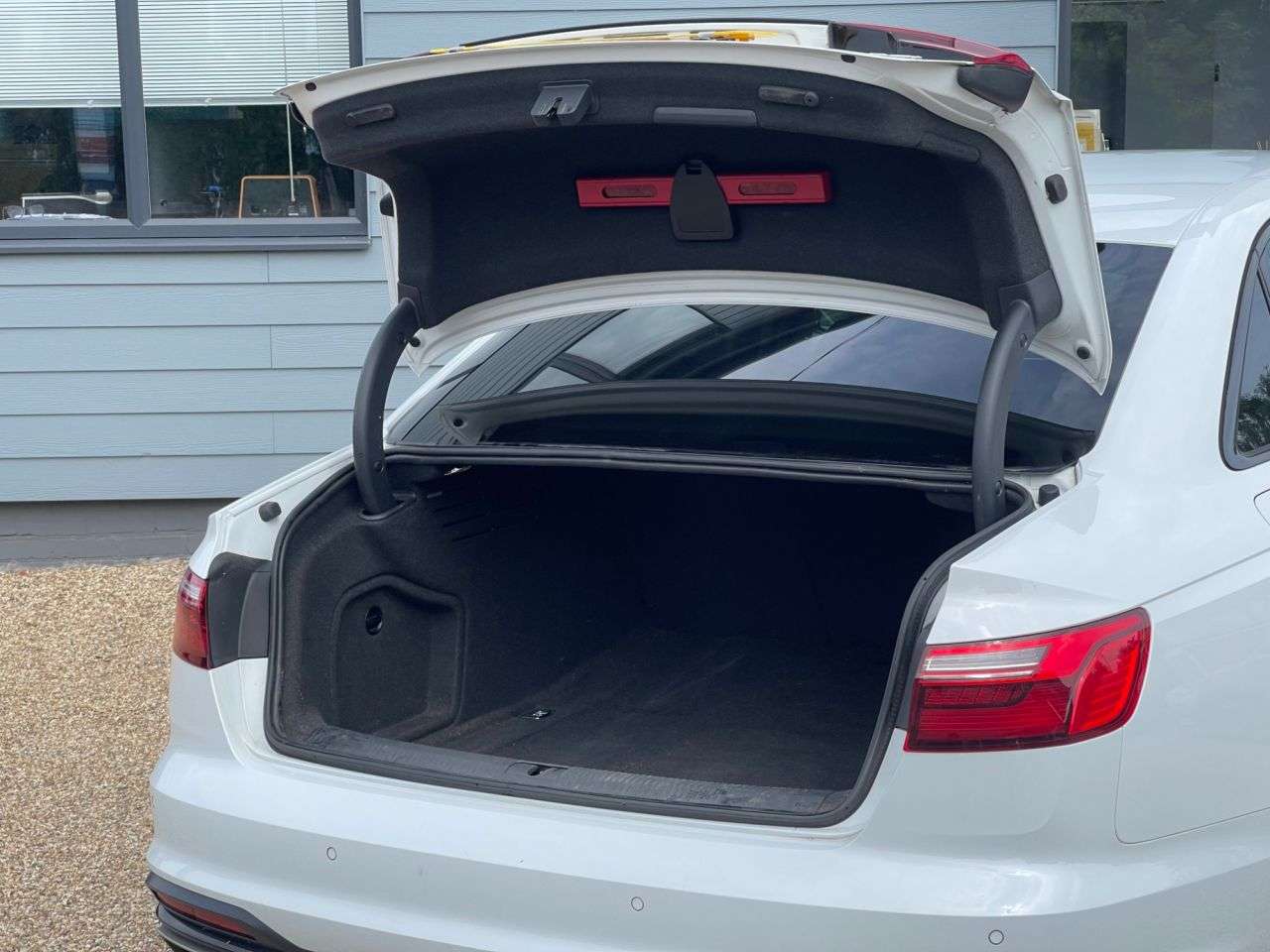 2022 AUDI A4 2022 AUDI A4
