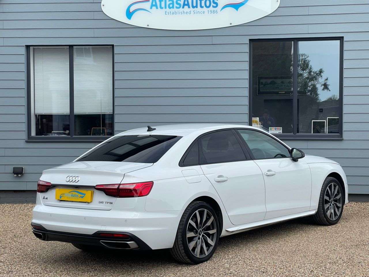 2022 AUDI A4 2022 AUDI A4