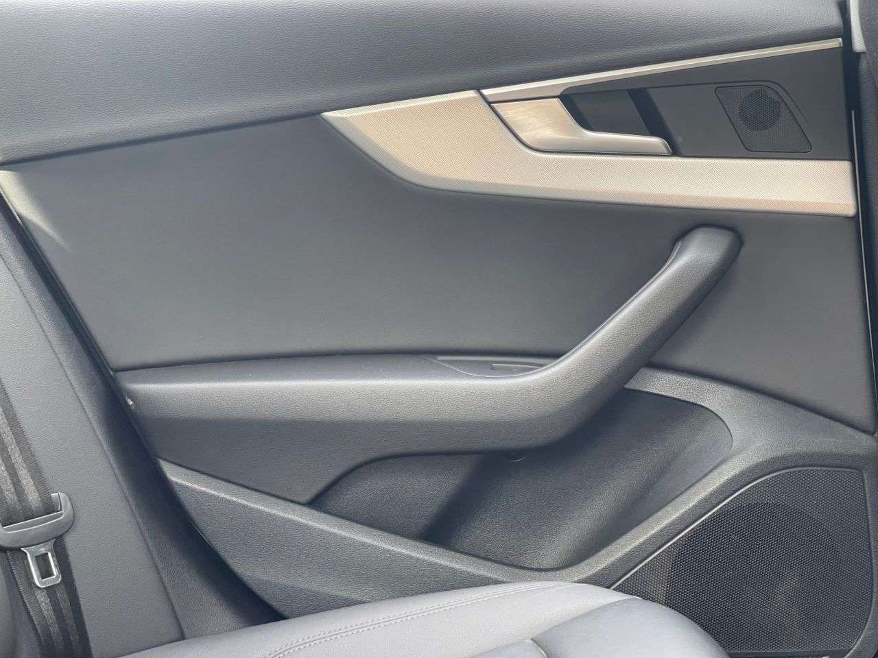 2022 AUDI A4 2022 AUDI A4