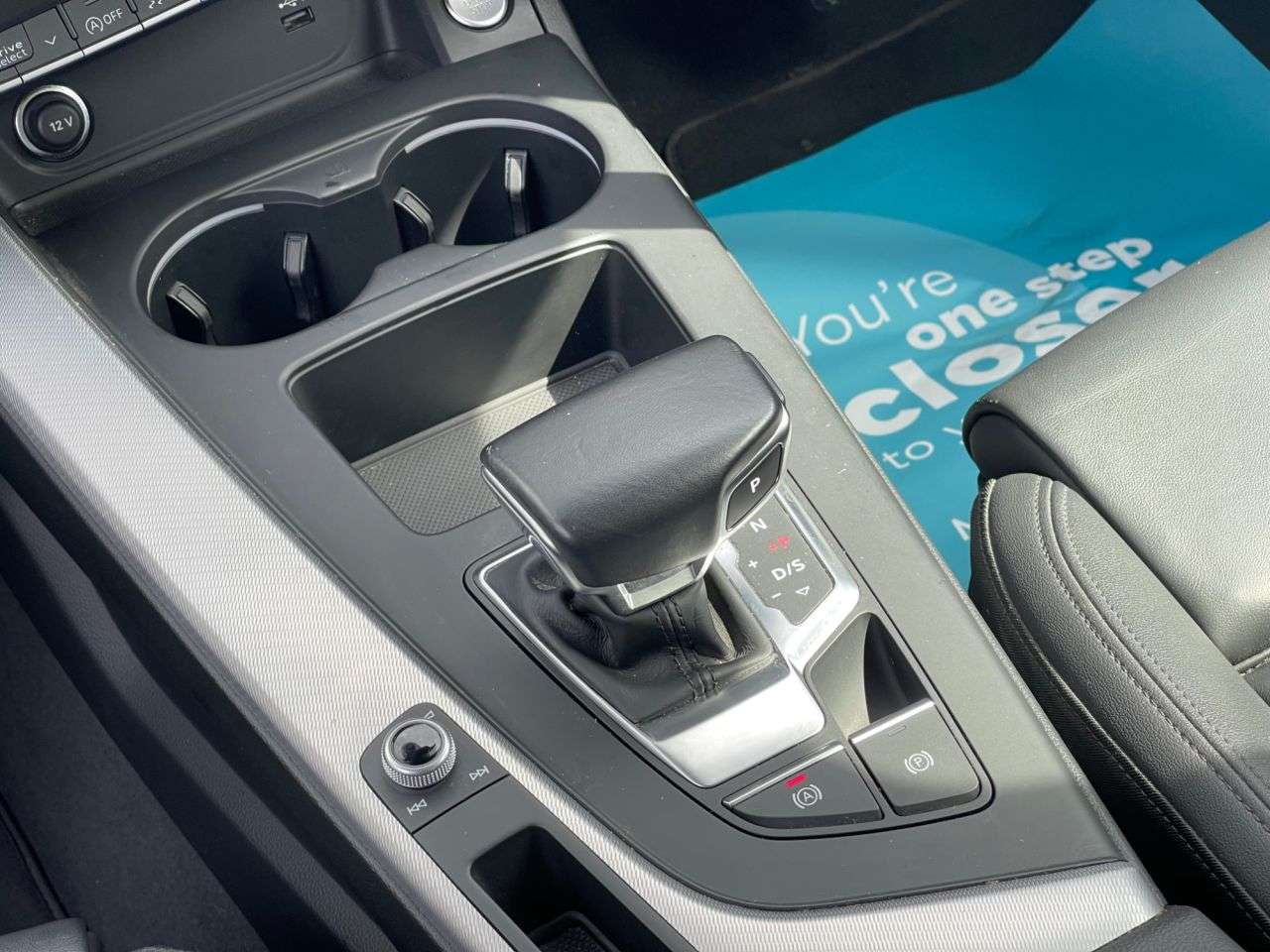 2022 AUDI A4 2022 AUDI A4