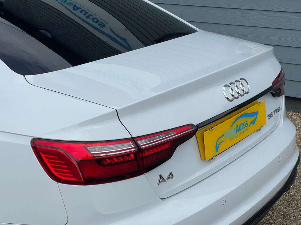 2022 AUDI A4 2022 AUDI A4