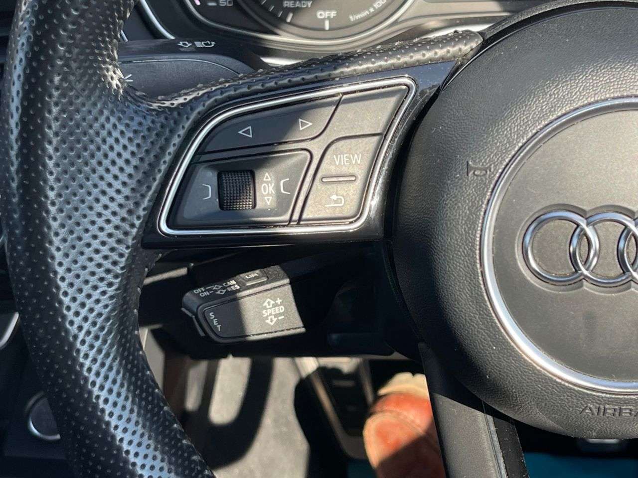 2017 AUDI A4 2017 AUDI A4