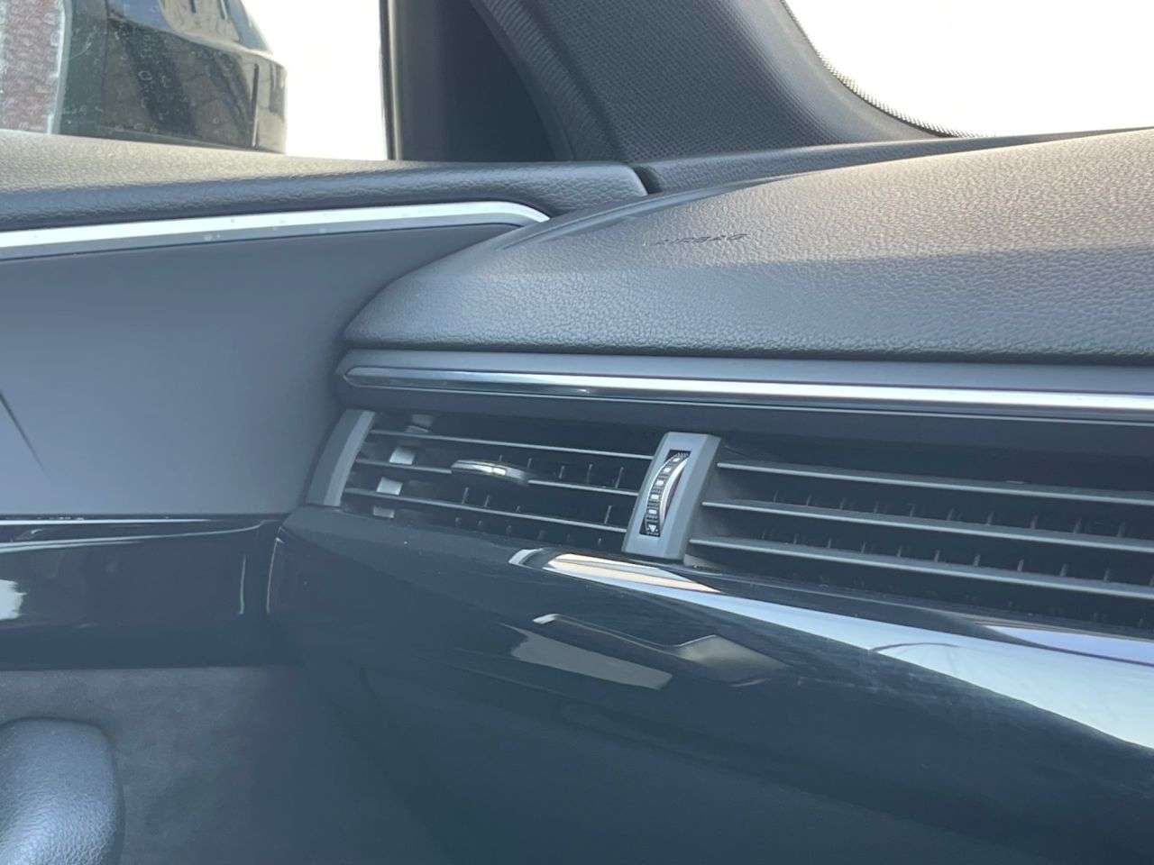 2017 AUDI A4 2017 AUDI A4