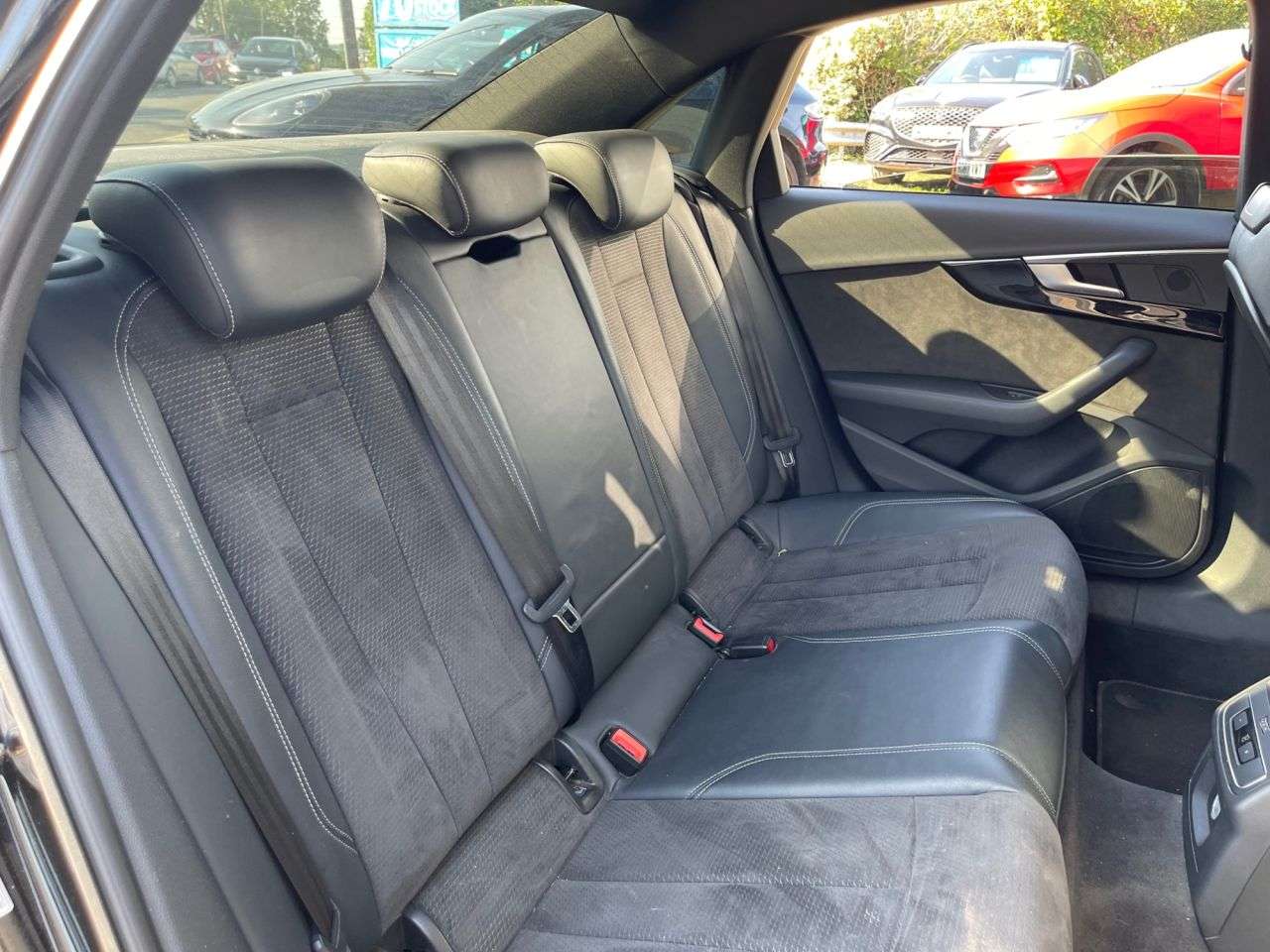2017 AUDI A4 2017 AUDI A4