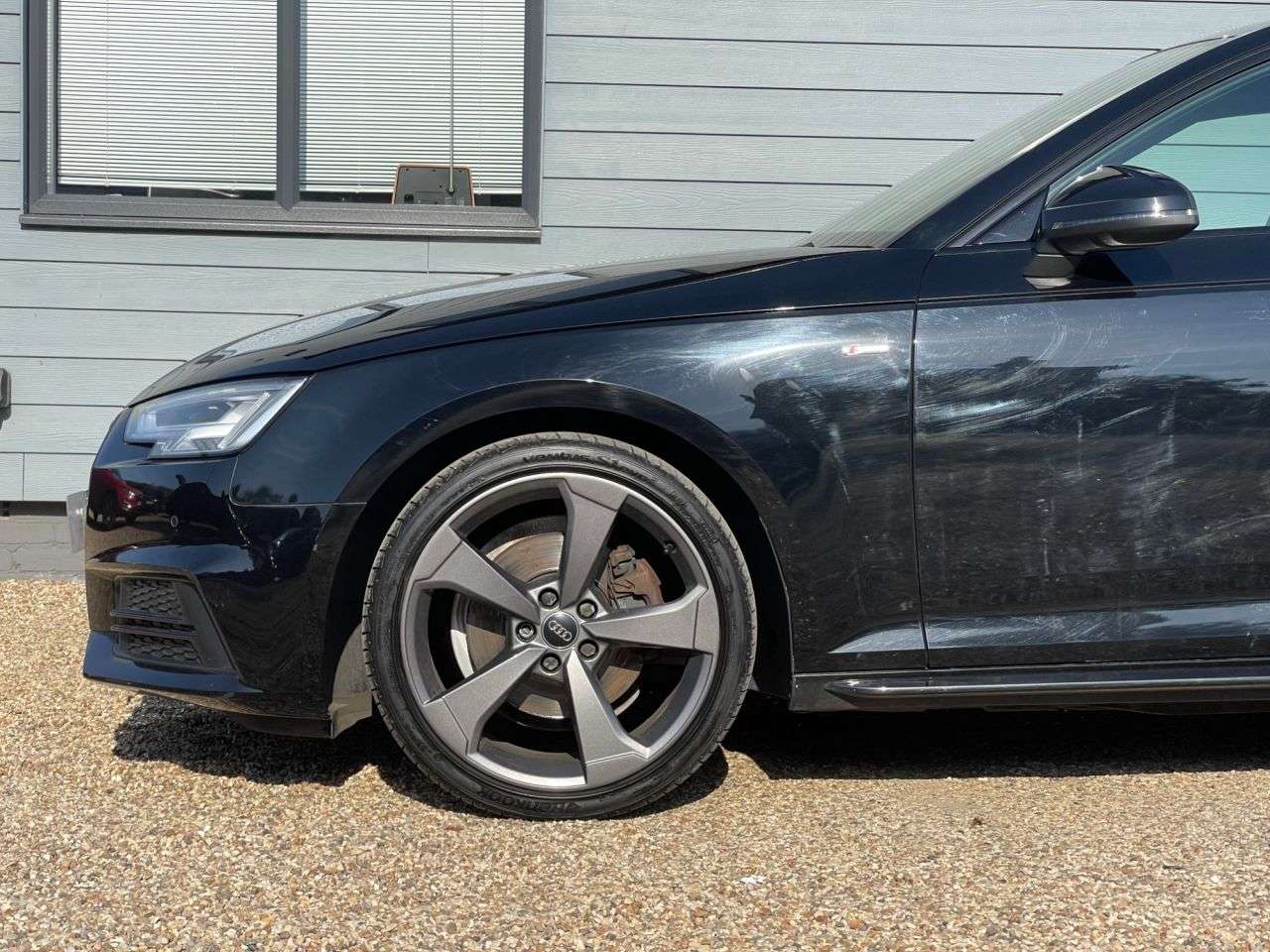 2017 AUDI A4 2017 AUDI A4
