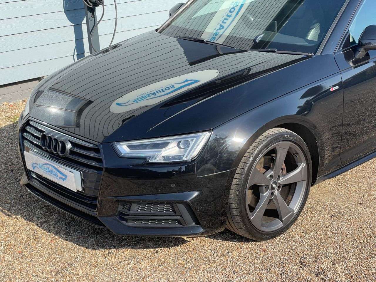 2017 AUDI A4 2017 AUDI A4