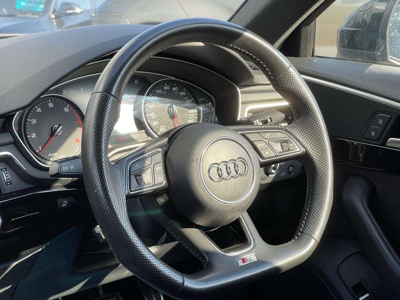 2017 AUDI A4 2017 AUDI A4