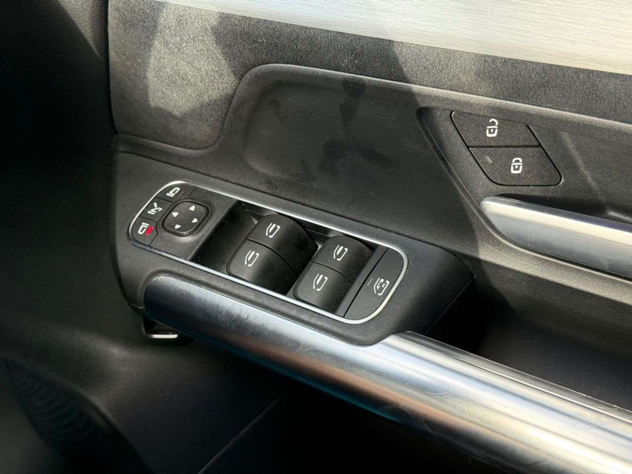 2022 MERCEDES-BENZ EQA 2022 MERCEDES-BENZ EQA