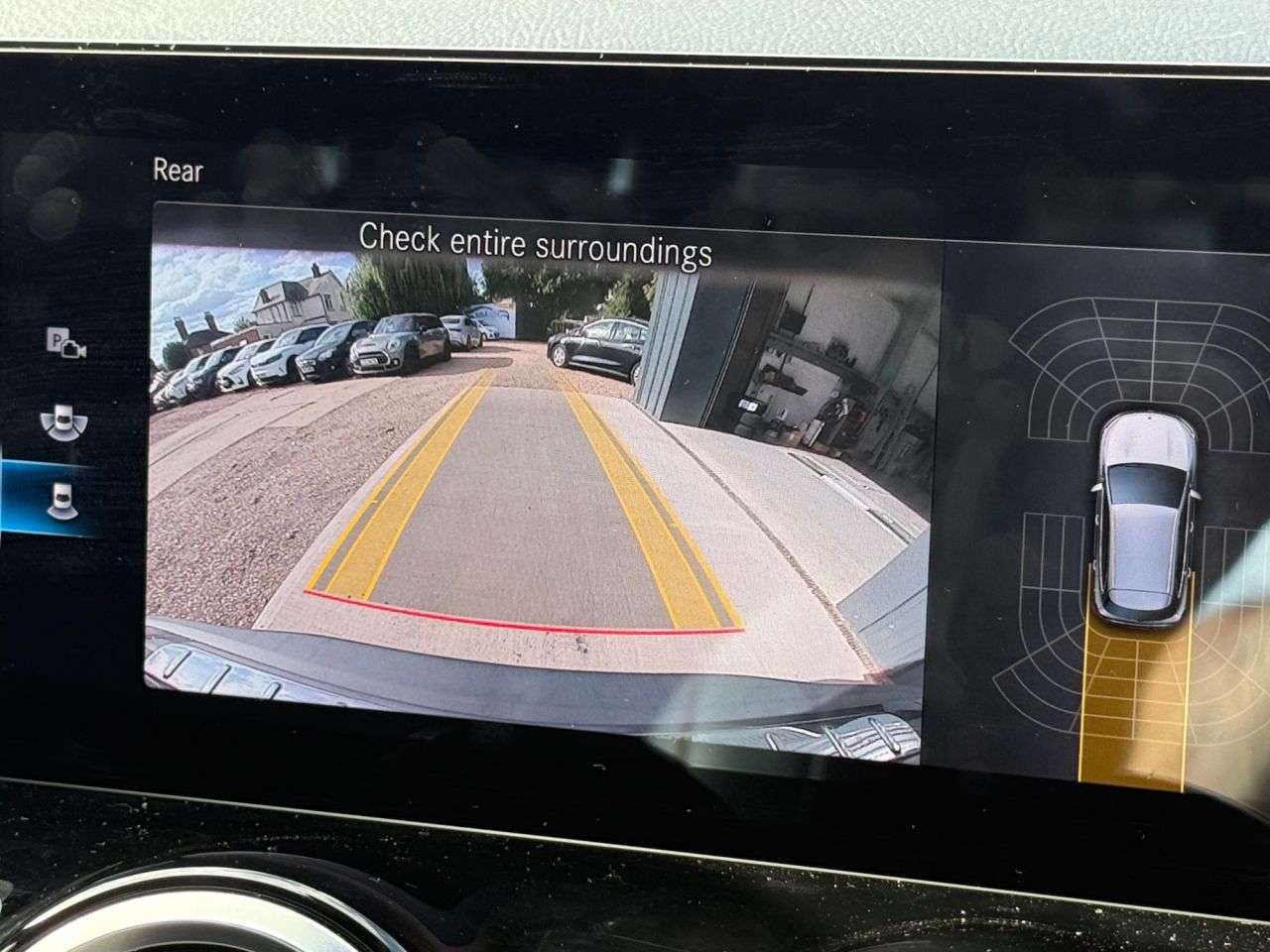 A 2022 MERCEDES-BENZ EQA EQA 250 66.5kWh AMG Line SUV 5dr Electric Auto (190 ps) A 2022 MERCEDES-BENZ EQA EQA 250 66.5kWh AMG Line SUV 5dr Electric Auto (190 ps)