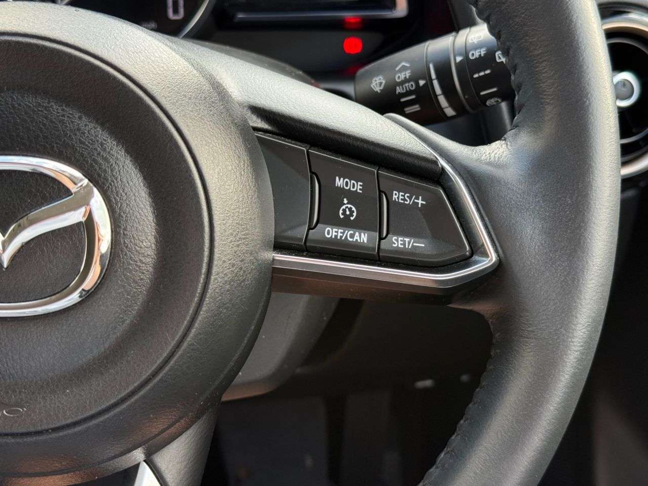 2019 MAZDA MAZDA2 2019 MAZDA MAZDA2