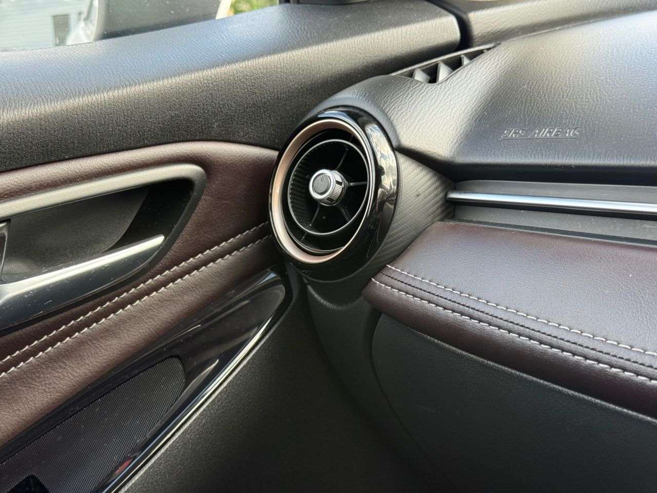 2019 MAZDA MAZDA2 2019 MAZDA MAZDA2
