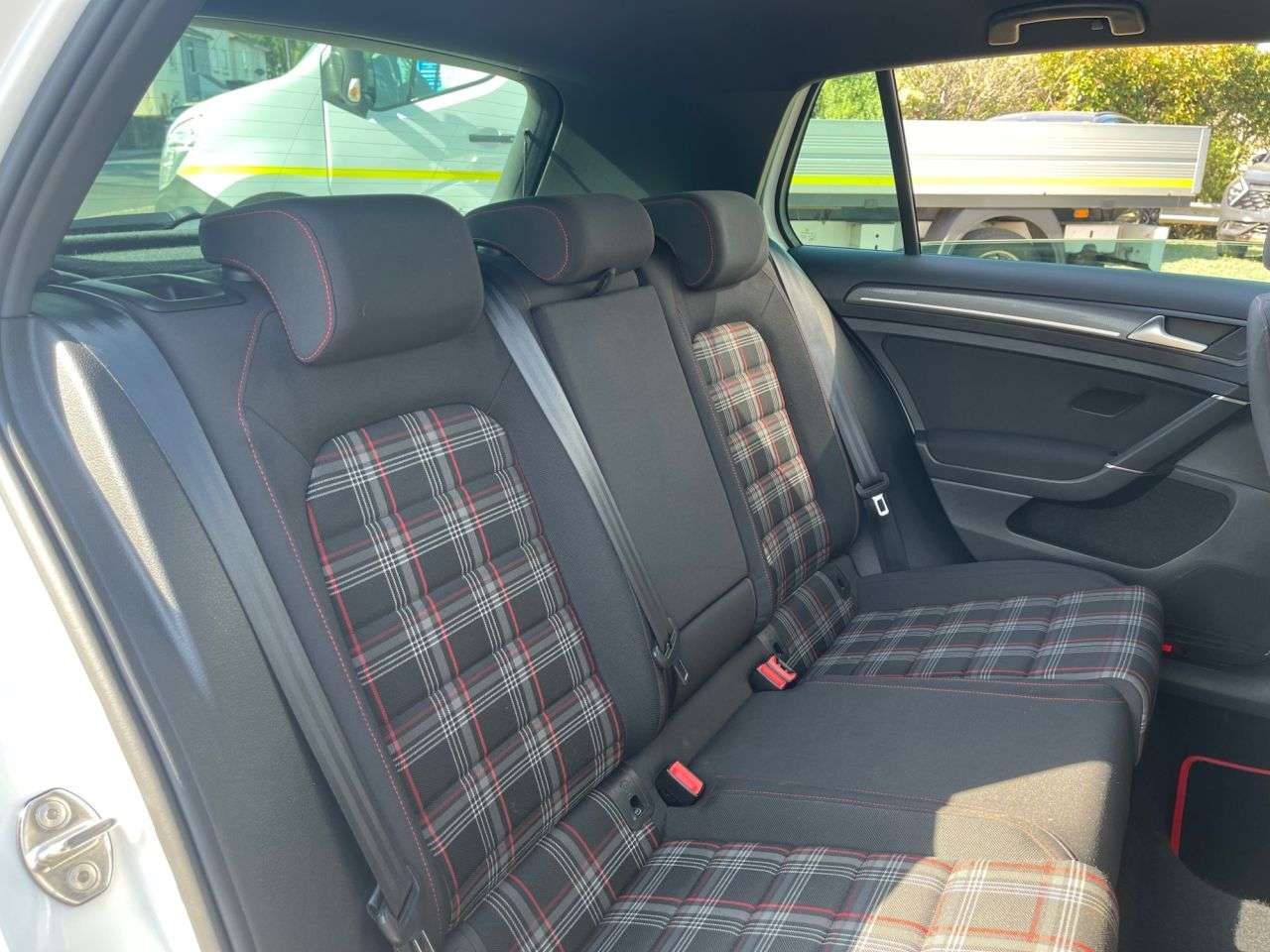 2019 VOLKSWAGEN GOLF 2019 VOLKSWAGEN GOLF