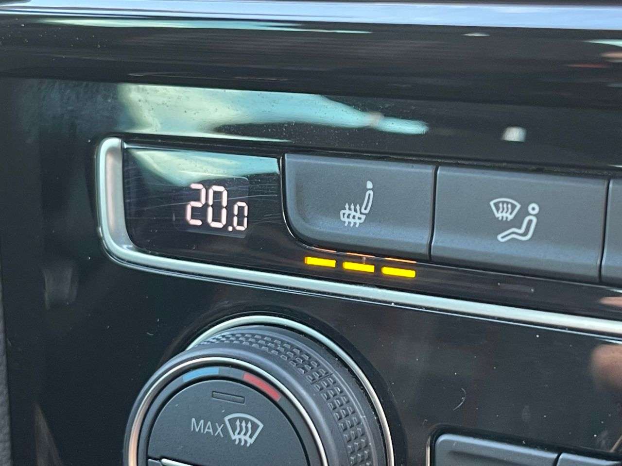 2019 VOLKSWAGEN GOLF 2019 VOLKSWAGEN GOLF