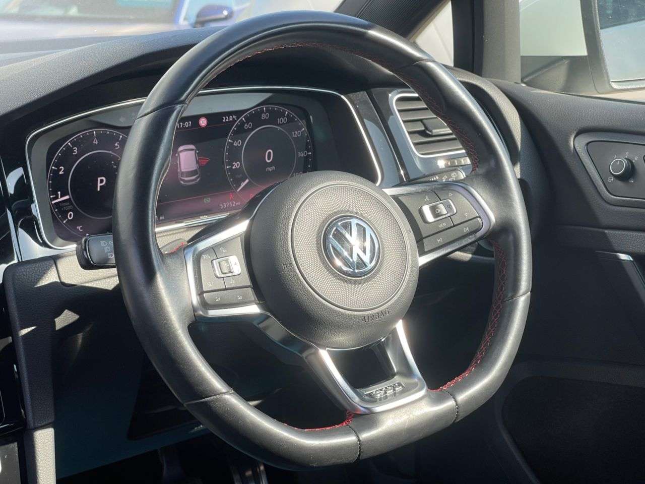 2019 VOLKSWAGEN GOLF 2019 VOLKSWAGEN GOLF