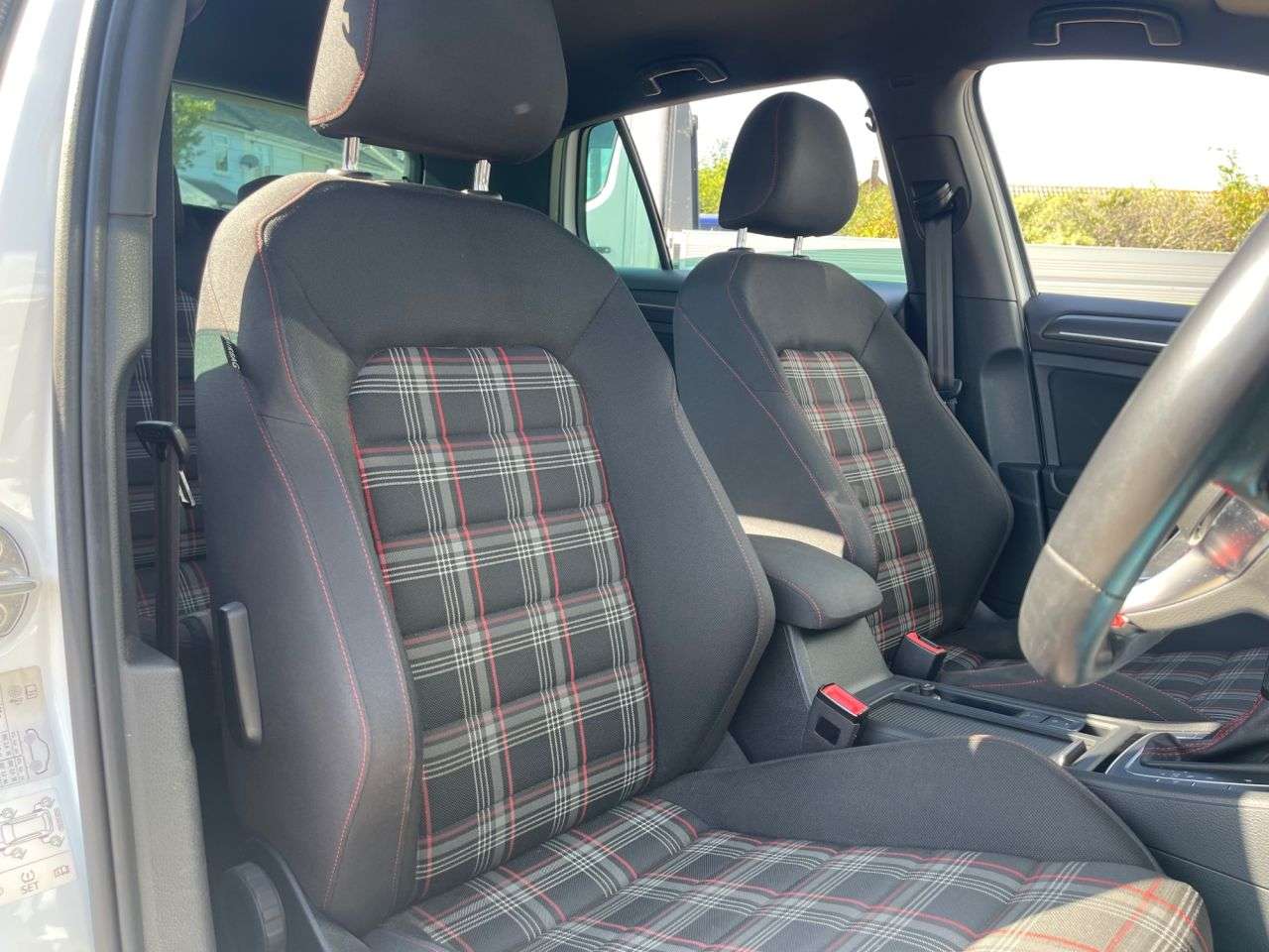 2019 VOLKSWAGEN GOLF 2019 VOLKSWAGEN GOLF