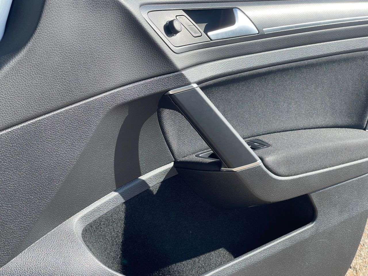 2019 VOLKSWAGEN GOLF 2019 VOLKSWAGEN GOLF