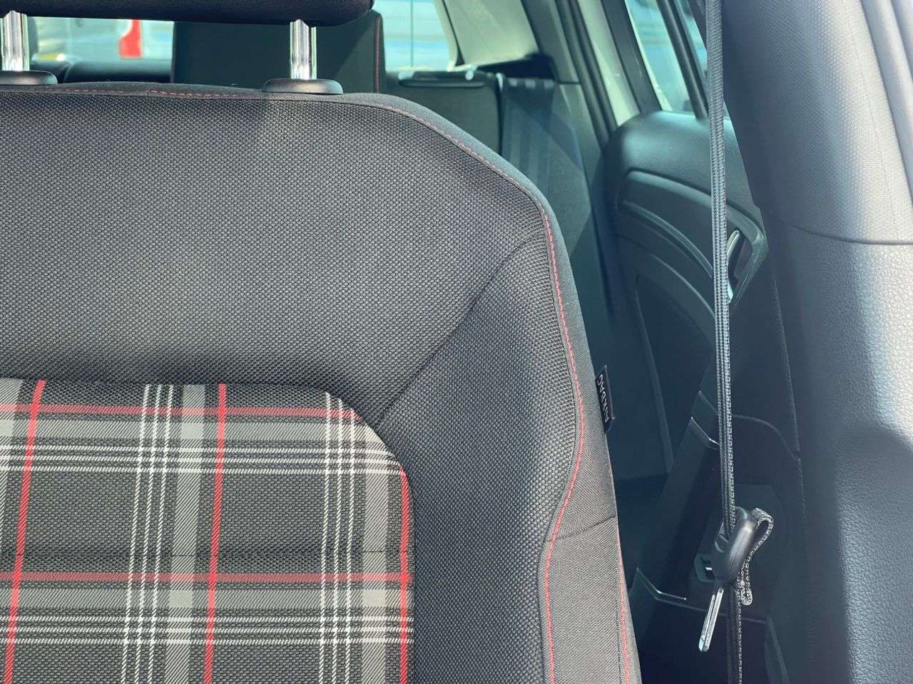 2019 VOLKSWAGEN GOLF 2019 VOLKSWAGEN GOLF