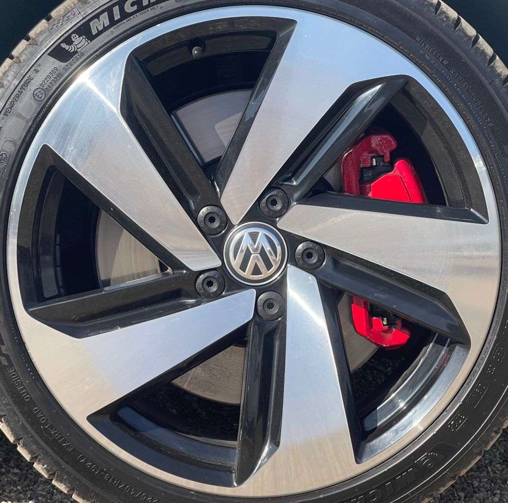 2019 VOLKSWAGEN GOLF 2019 VOLKSWAGEN GOLF