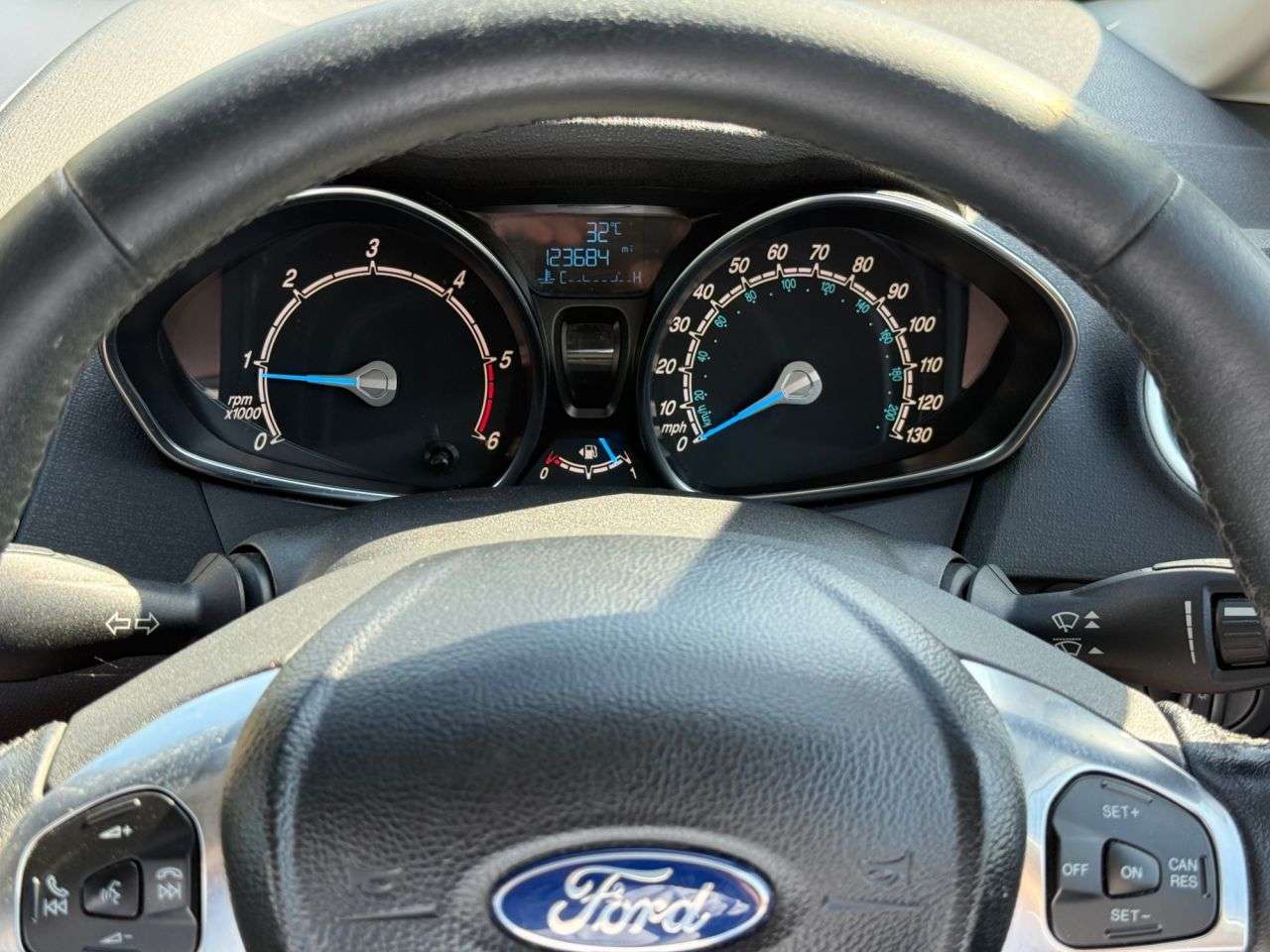2015 FORD FIESTA 2015 FORD FIESTA