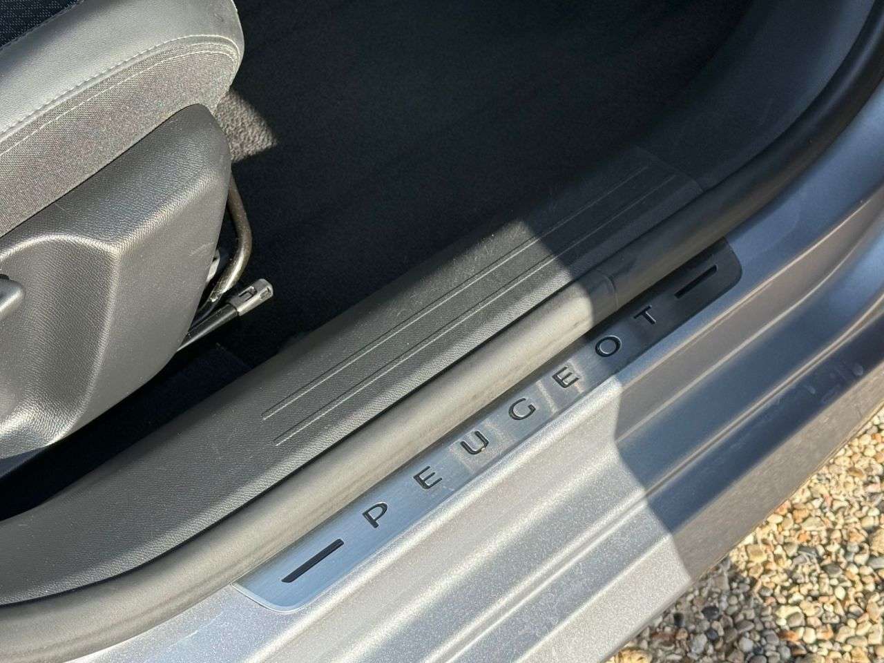 2020 PEUGEOT 208 2020 PEUGEOT 208