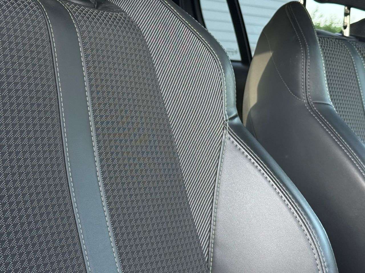 2020 PEUGEOT 208 2020 PEUGEOT 208