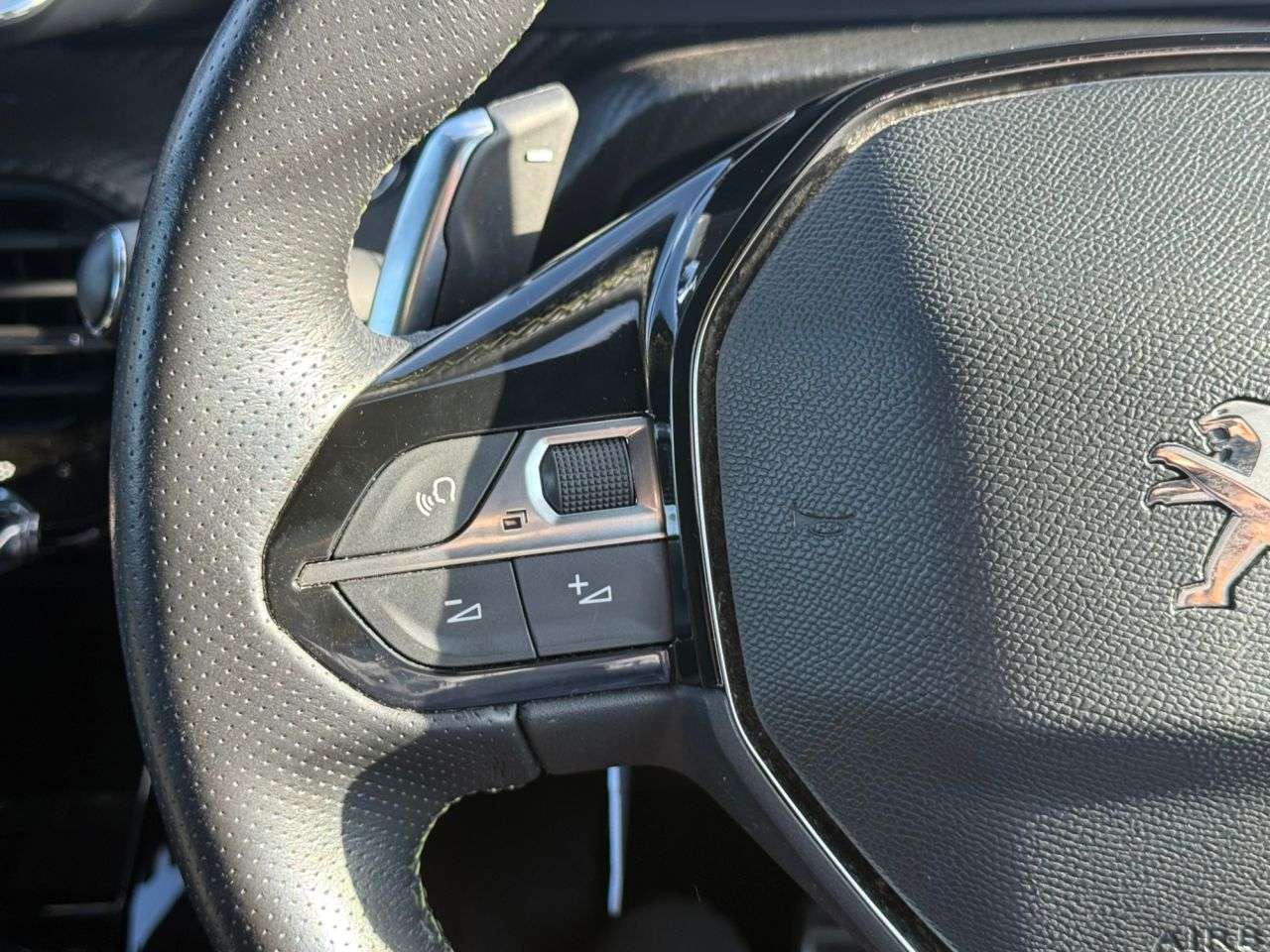 2020 PEUGEOT 208 2020 PEUGEOT 208