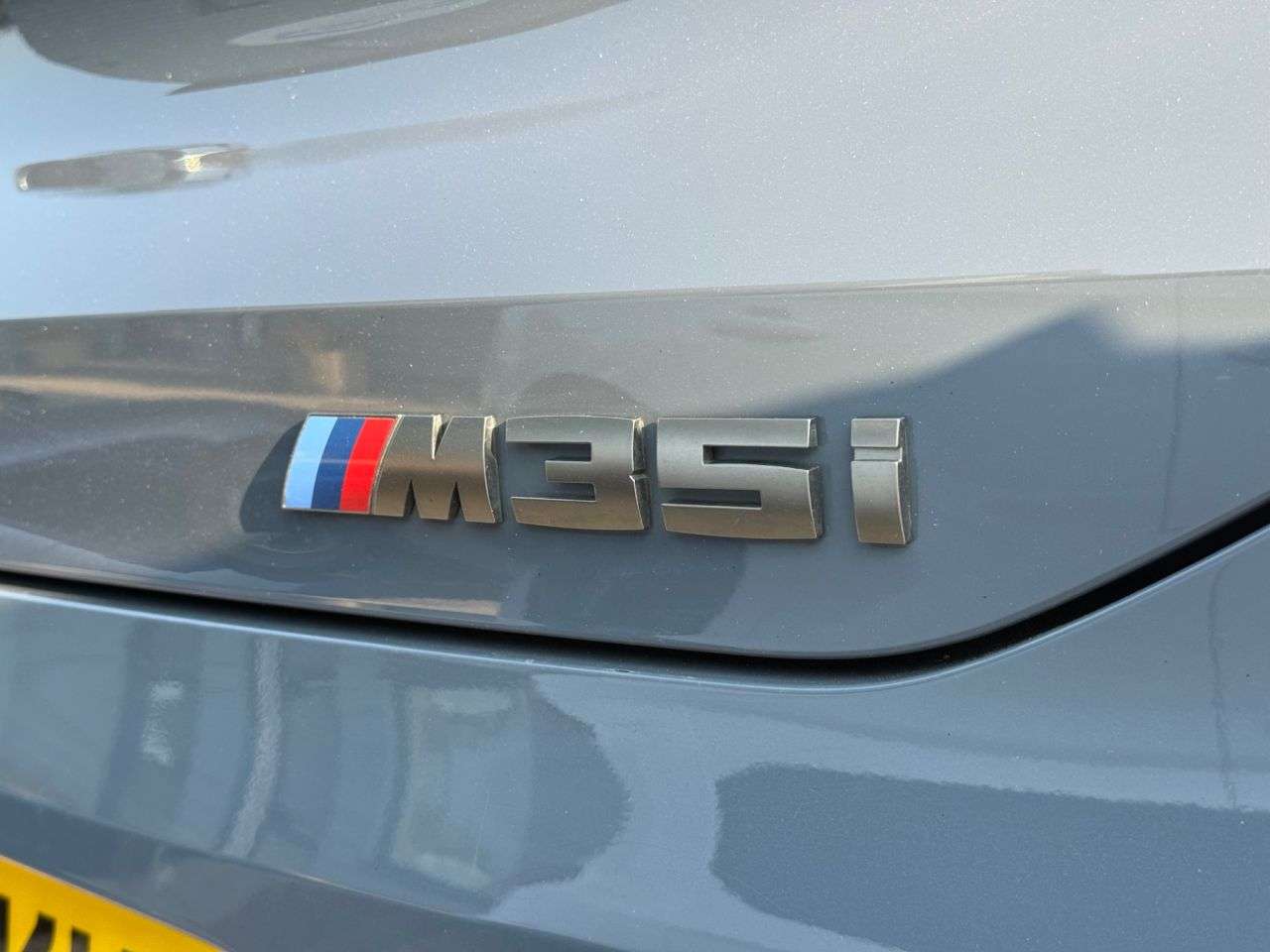 A 2021 BMW X2 2.0 M35i SUV 5dr Petrol Auto xDrive Euro 6 (s/s) (306 ps) A 2021 BMW X2 2.0 M35i SUV 5dr Petrol Auto xDrive Euro 6 (s/s) (306 ps)
