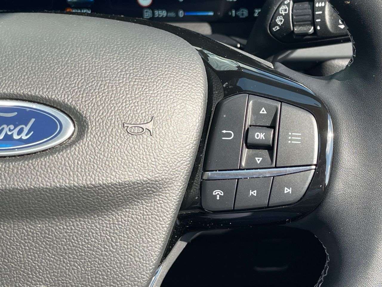 2025 FORD KUGA 2025 FORD KUGA