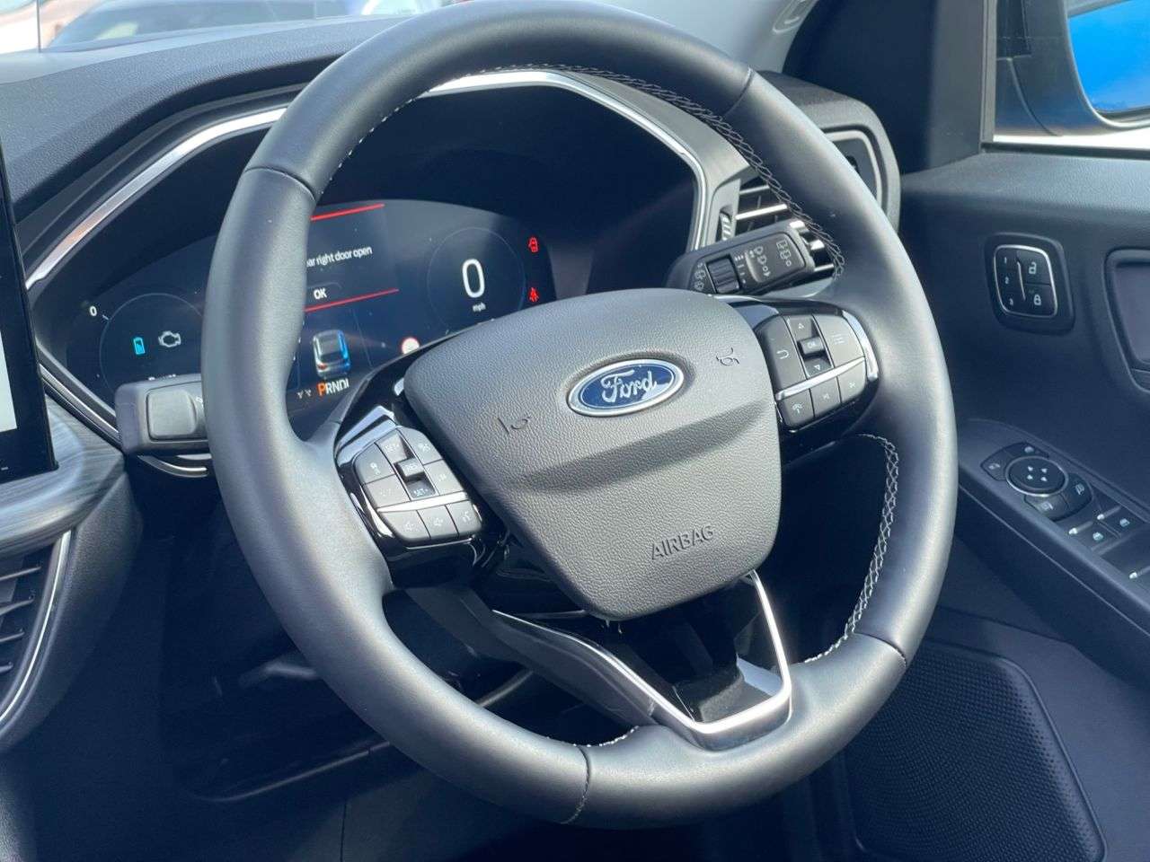 2025 FORD KUGA 2025 FORD KUGA