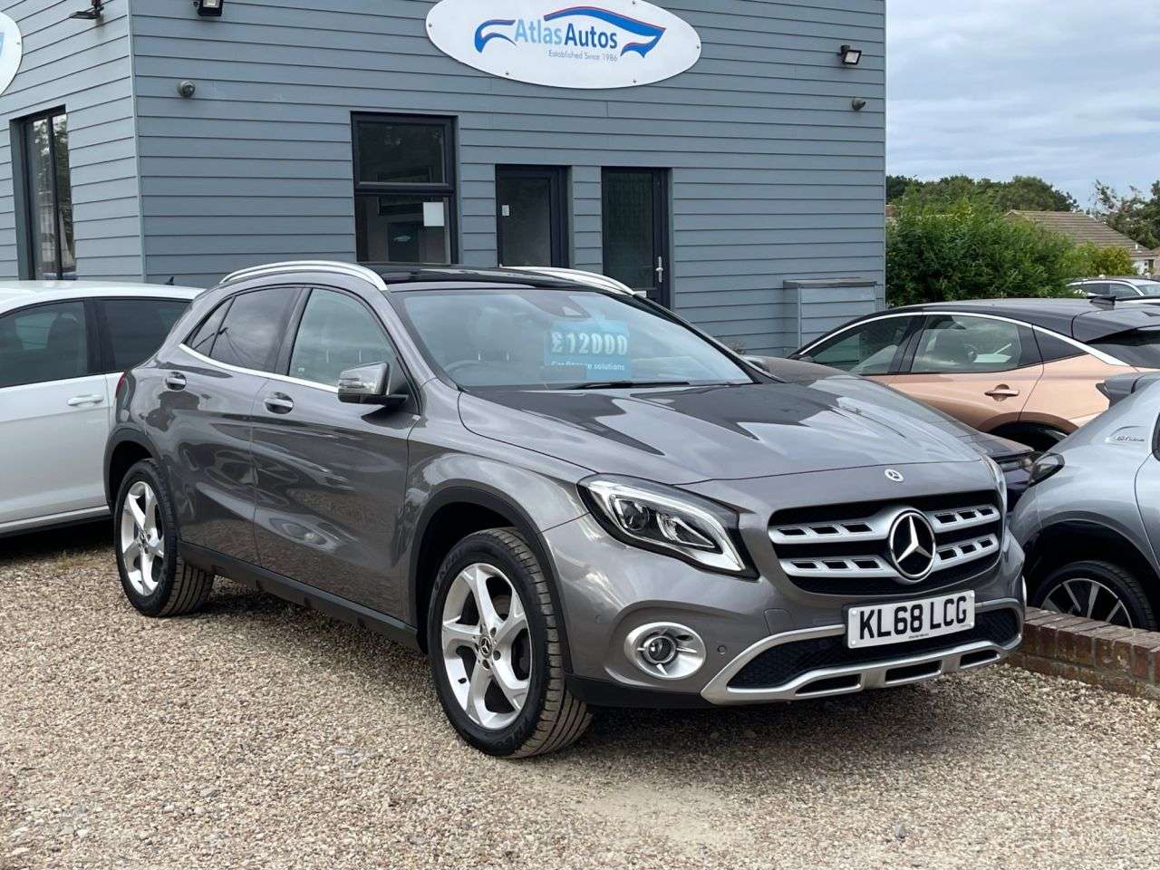 A 2019 MERCEDES-BENZ GLA 2.1 GLA200d Sport (Premium Plus) SUV 5dr Diesel 7G-DCT Euro 6 (s/s) (136 ps A 2019 MERCEDES-BENZ GLA 2.1 GLA200d Sport (Premium Plus) SUV 5dr Diesel 7G-DCT Euro 6 (s/s) (136 ps