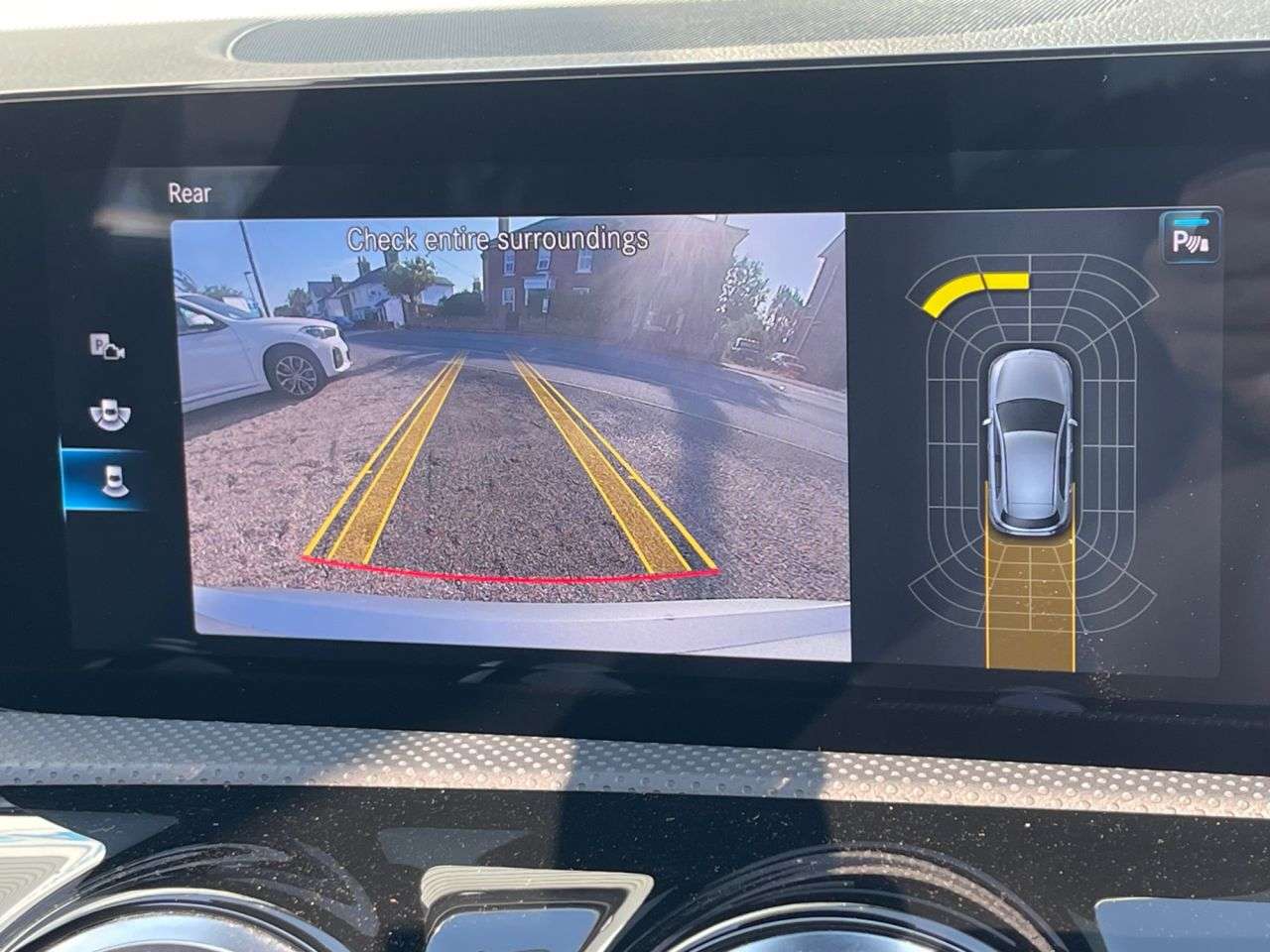 A 2020 MERCEDES-BENZ A CLASS 2.0 A250 AMG Line (Premium Plus 2) Hatchback 5dr Petrol 7G-DCT Euro 6 (s/s) A 2020 MERCEDES-BENZ A CLASS 2.0 A250 AMG Line (Premium Plus 2) Hatchback 5dr Petrol 7G-DCT Euro 6 (s/s)