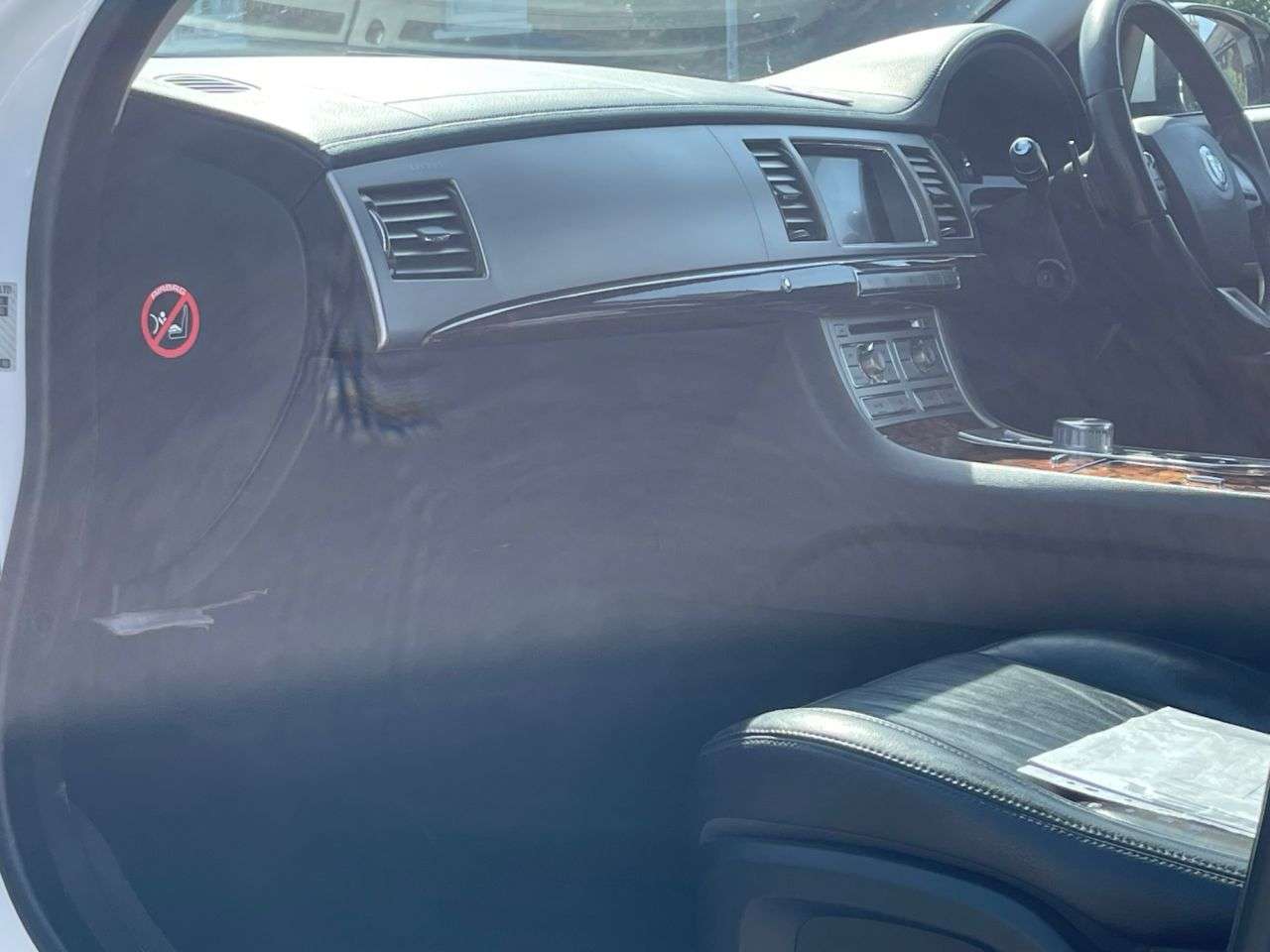 2011 JAGUAR XF 2011 JAGUAR XF