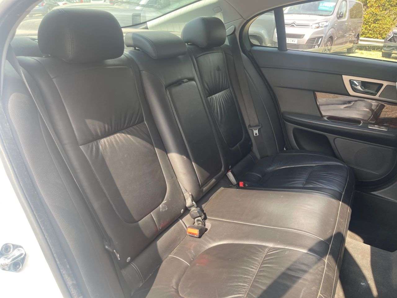 2011 JAGUAR XF 2011 JAGUAR XF