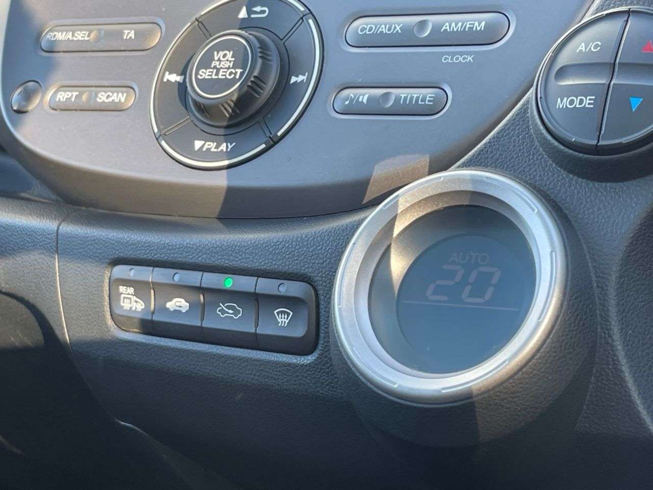2010 HONDA JAZZ 2010 HONDA JAZZ
