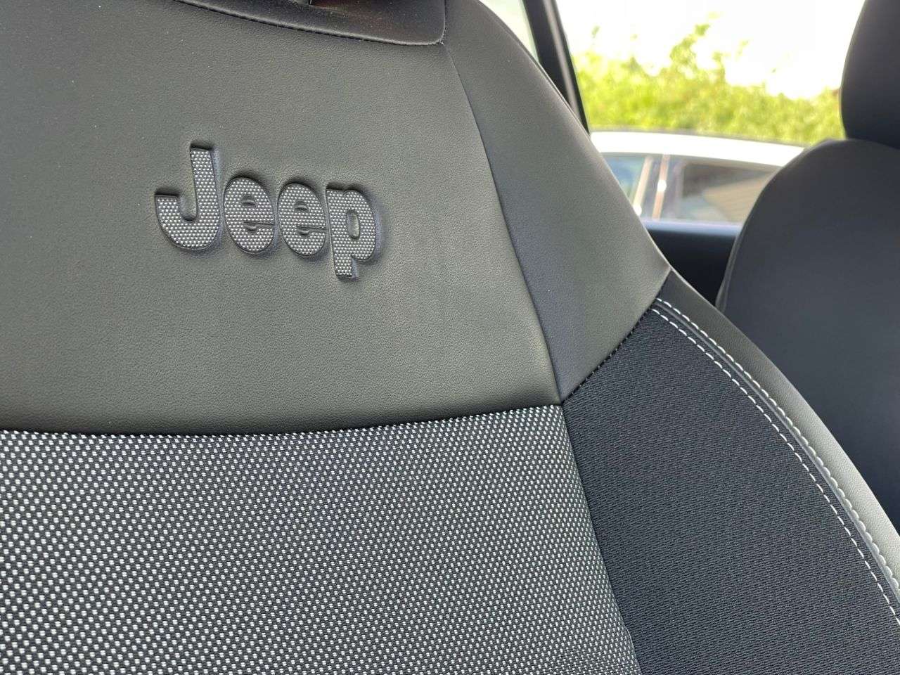 2025 JEEP AVENGER 2025 JEEP AVENGER
