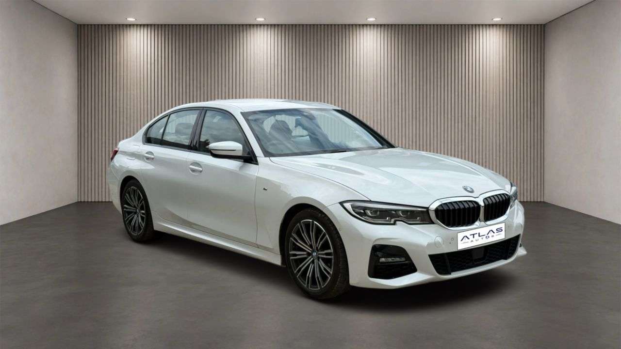 A 2019 BMW 3 SERIES 2.0 320d M Sport Saloon 4dr Diesel Auto Euro 6 (s/s) (190 ps) A 2019 BMW 3 SERIES 2.0 320d M Sport Saloon 4dr Diesel Auto Euro 6 (s/s) (190 ps)