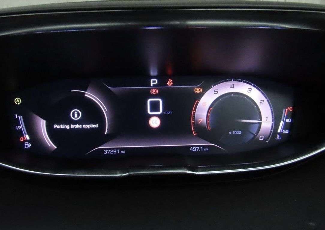 A 2021 PEUGEOT 5008 1.2 PureTech GT SUV 5dr Petrol EAT Euro 6 (s/s) (130 ps) A 2021 PEUGEOT 5008 1.2 PureTech GT SUV 5dr Petrol EAT Euro 6 (s/s) (130 ps)