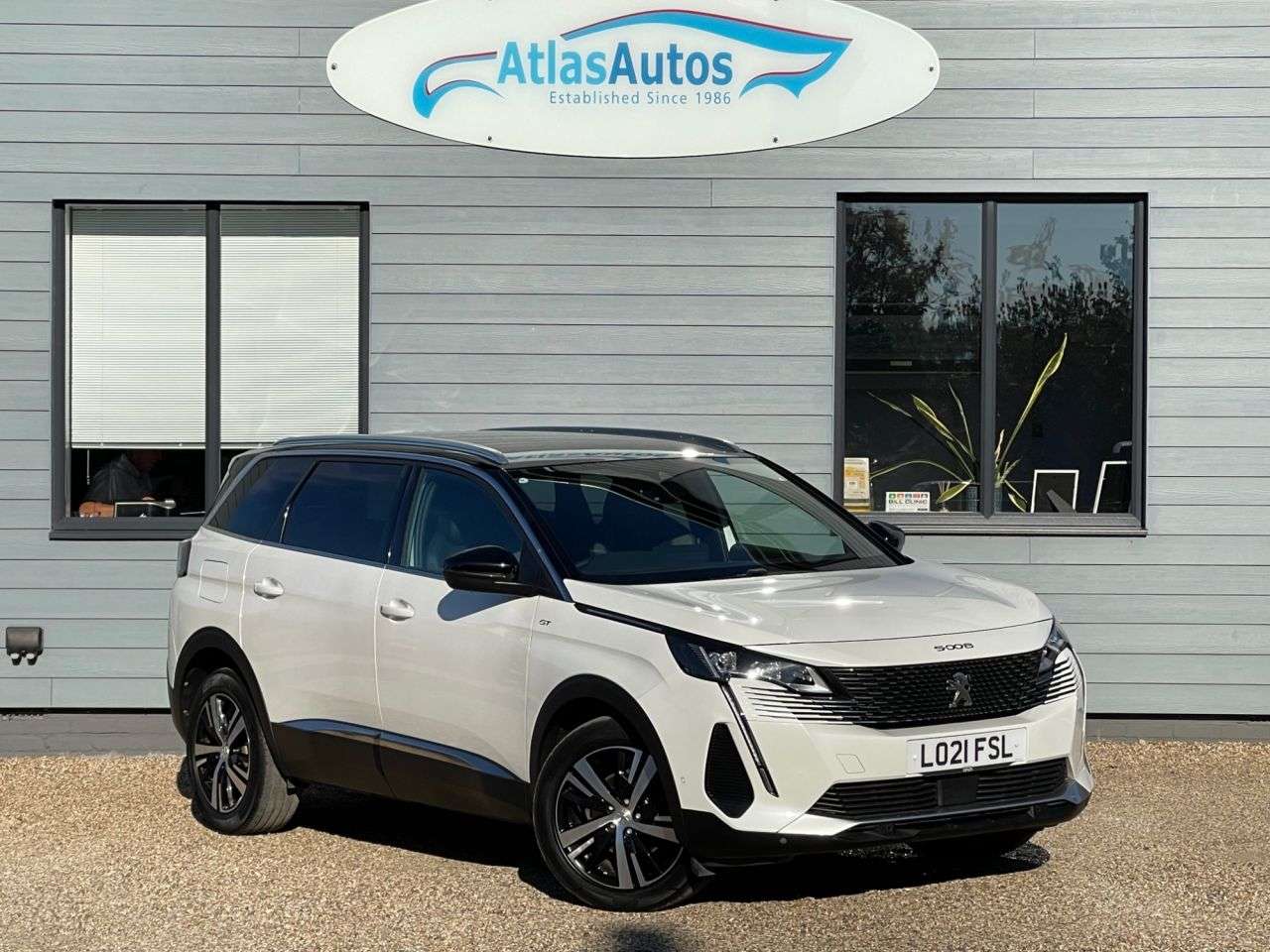 A 2021 PEUGEOT 5008 1.2 PureTech GT SUV 5dr Petrol EAT Euro 6 (s/s) (130 ps) APPLE CAR PLAY, SA A 2021 PEUGEOT 5008 1.2 PureTech GT SUV 5dr Petrol EAT Euro 6 (s/s) (130 ps) APPLE CAR PLAY, SA