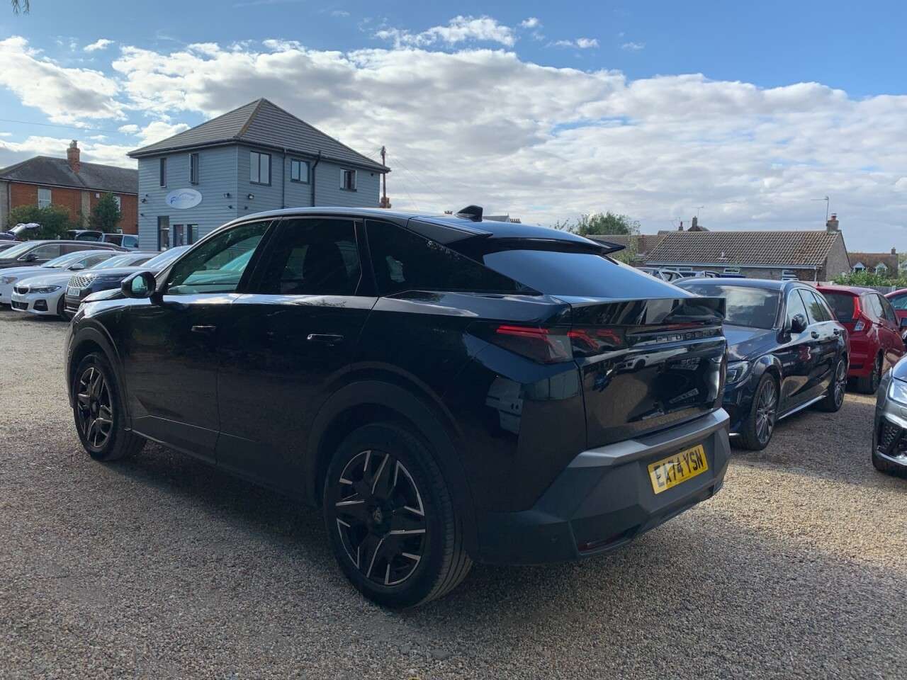 2024 PEUGEOT 3008 2024 PEUGEOT 3008