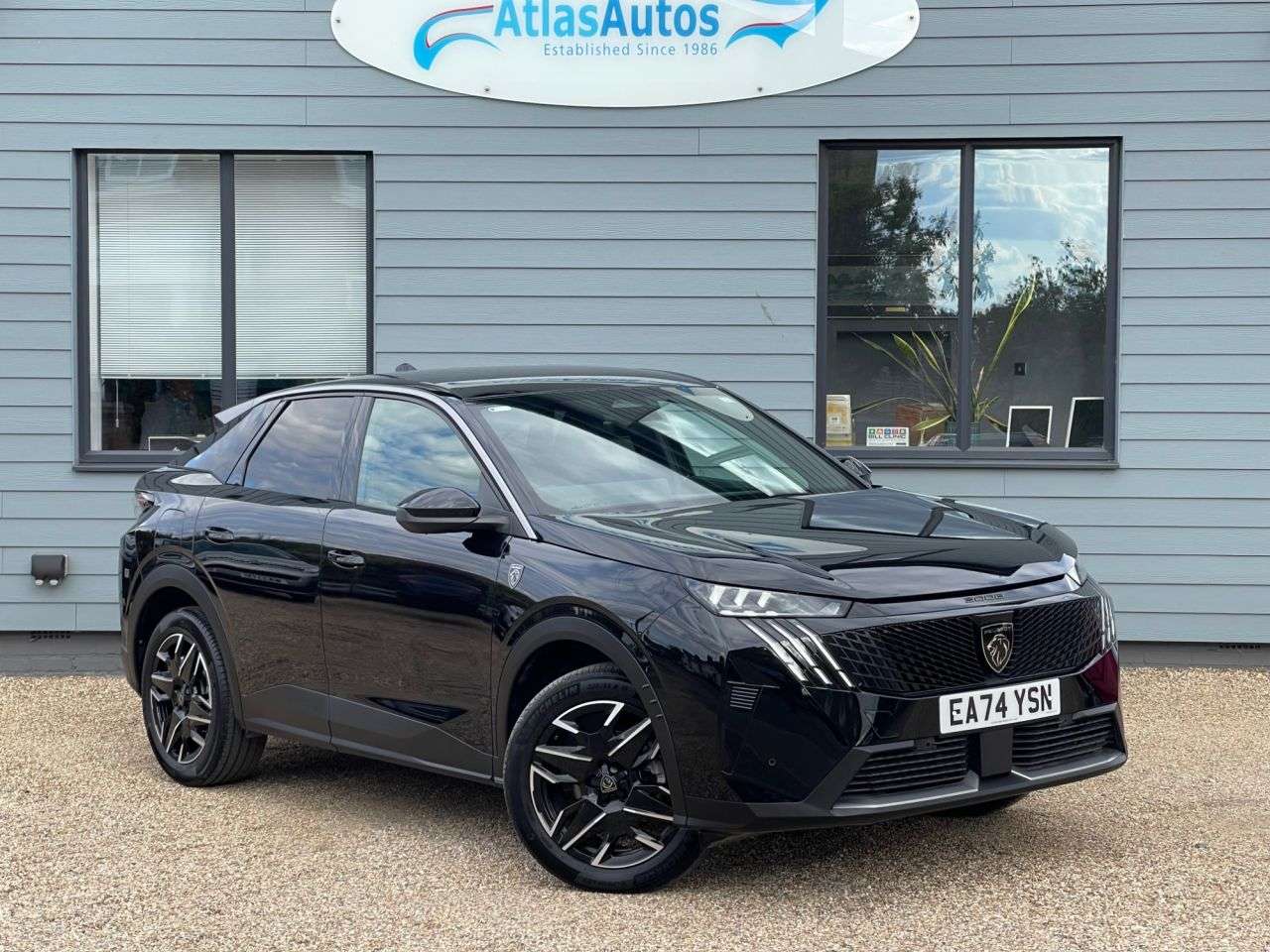 A 2024 PEUGEOT 3008 1.2 GT SUV 5dr Petrol Hybrid e-DSC6 Euro 6 (s/s) (136 ps) A 2024 PEUGEOT 3008 1.2 GT SUV 5dr Petrol Hybrid e-DSC6 Euro 6 (s/s) (136 ps)