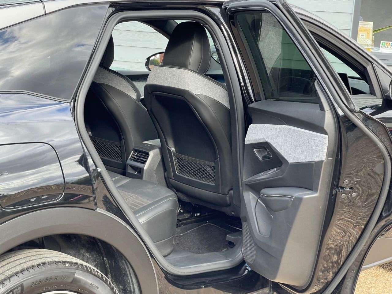 2024 PEUGEOT 3008 2024 PEUGEOT 3008