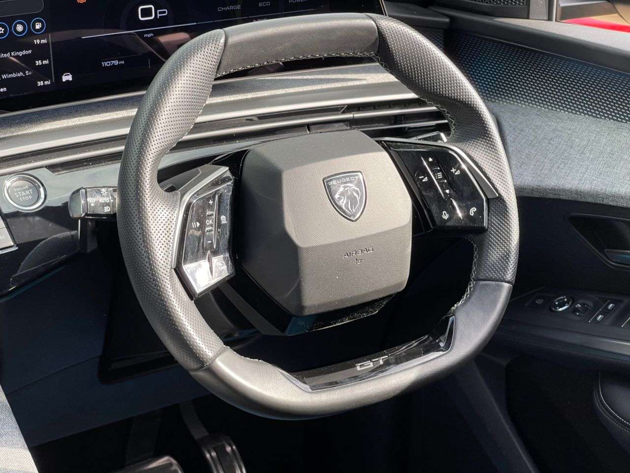 2024 PEUGEOT 3008 2024 PEUGEOT 3008